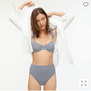 New with tags medium bottom 34c top